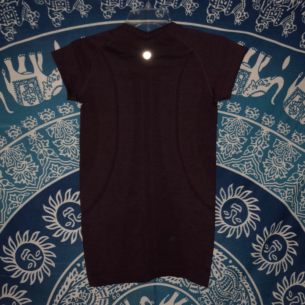 Lululemon Athletica shirt